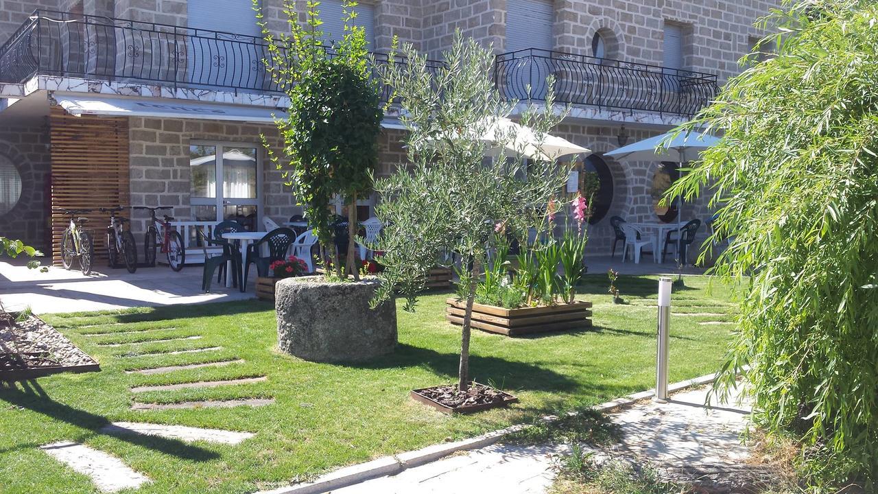 Hotel Miranda del Duero Exterior foto